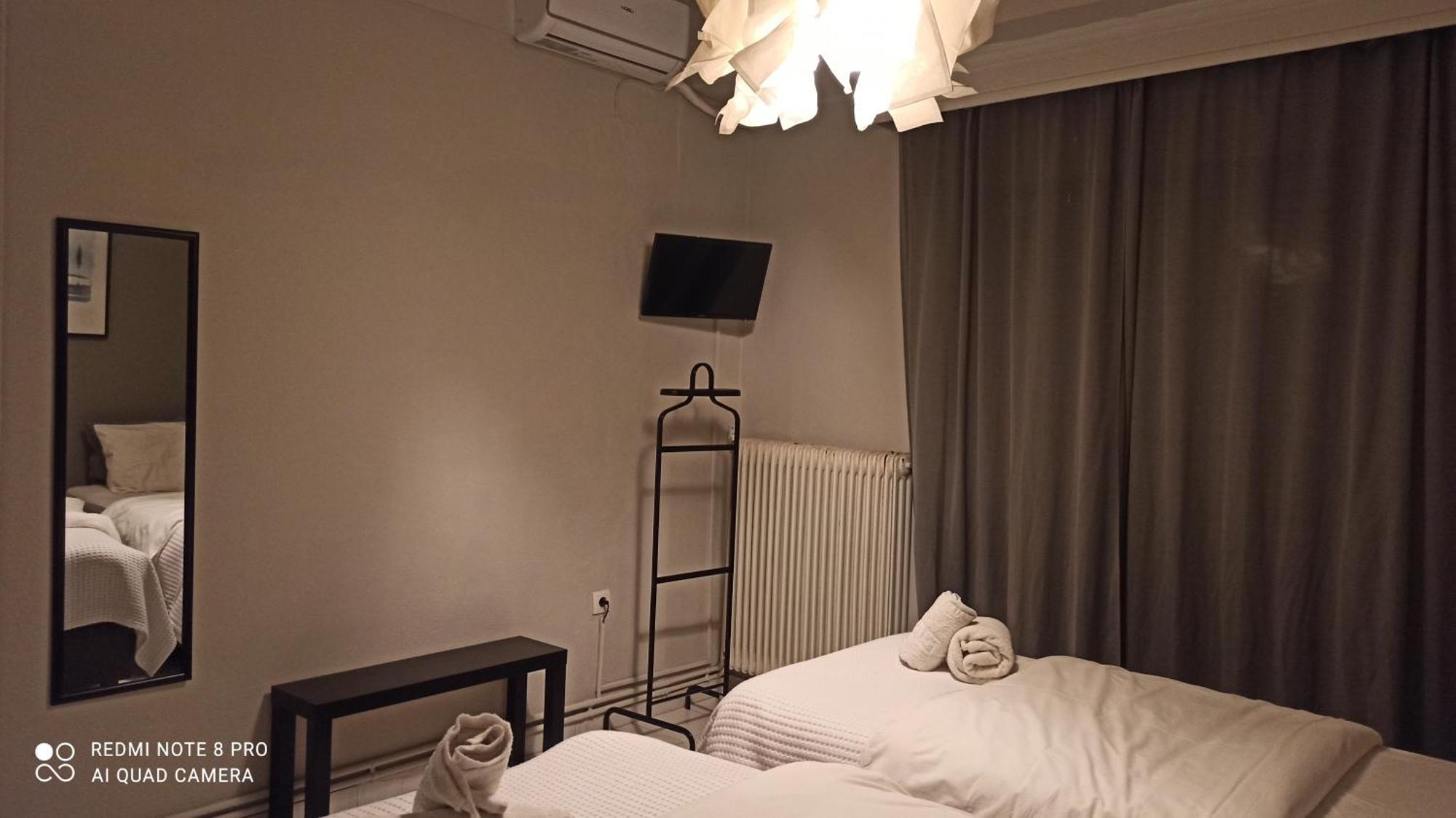 Thess Rooms Agion Panton 12 Salonicco Esterno foto