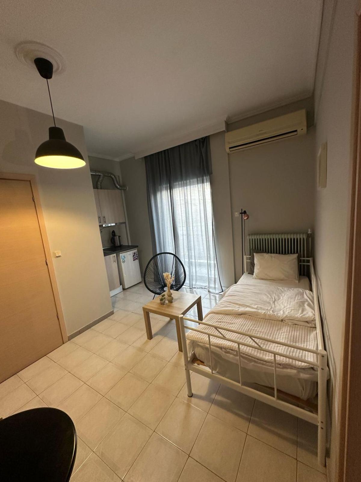 Thess Rooms Agion Panton 12 Salonicco Esterno foto