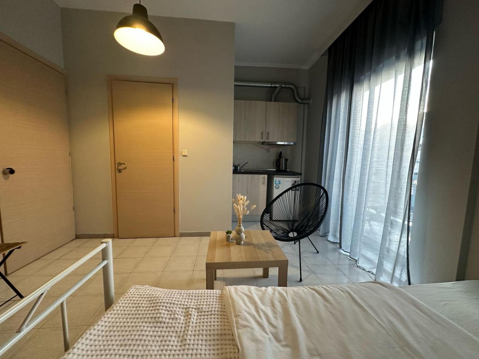 Thess Rooms Agion Panton 12 Salonicco Esterno foto